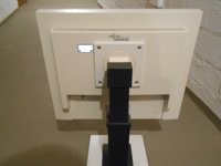 monitor_hinten.jpg (4.63 KiB) 27603 mal betrachtet monitor_hinten.jpg